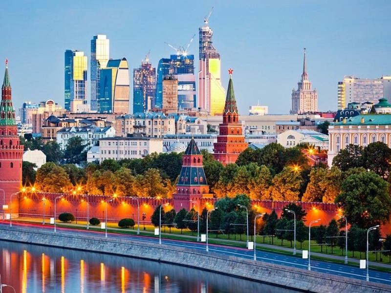 Экскурсия по лучшим смотровым площадкам Москвы - групповая экскурсия в Москве на автобусе длительностью 3 часа с количеством участников более 20 человек цена экскурсии 1600₽