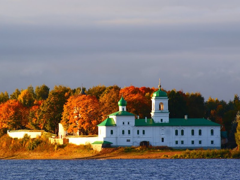 Мирожский монастырь