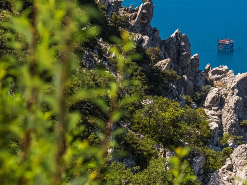 Крымские горы guidego.ru