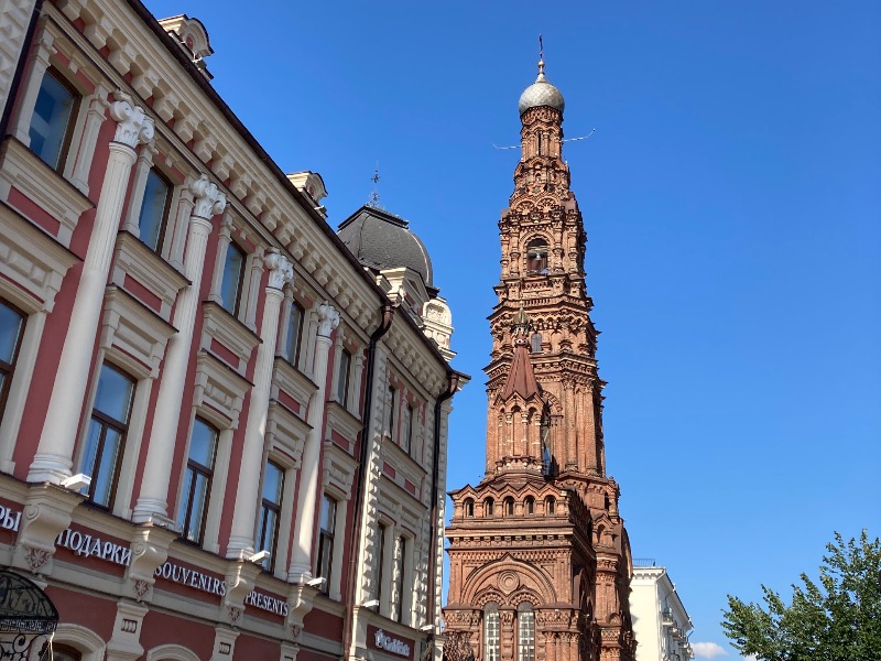 Пересекая Большую Проломную