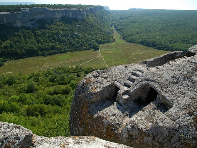 Обзорная экскурсия «Пещерный город Эски-Кермен» из Бахчисарая — фото 3