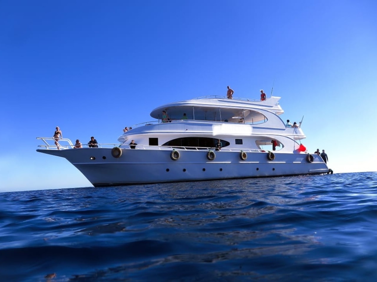 Египетские Мальдивы: групповая прогулка на яхте | Цена 35€, отзывы, описание экскурсии