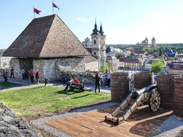 Экскурсия «Средневековый Эгер и Венгерский Памуккале» — фото 3