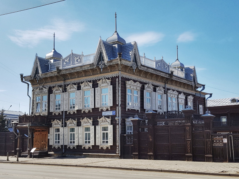 Обзорная экскурсия "Иркутск — от истоков до наших дней" - индивидуальная экскурсия в Иркутске на машине гида длительностью 3 часа с количеством участников до 5 человек со скидкой 5% цена экскурсии 8550₽