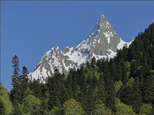 Домбай – маленькая Швейцария в горах Кавказа