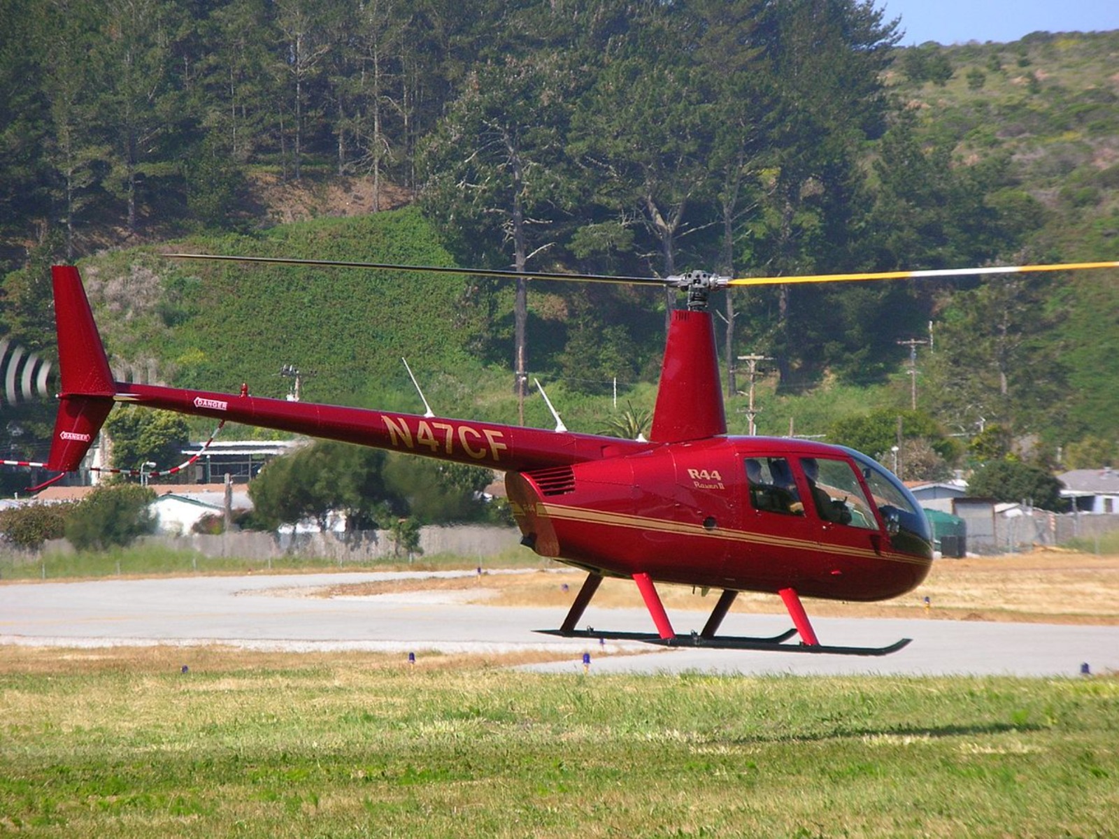Robinson R-44 