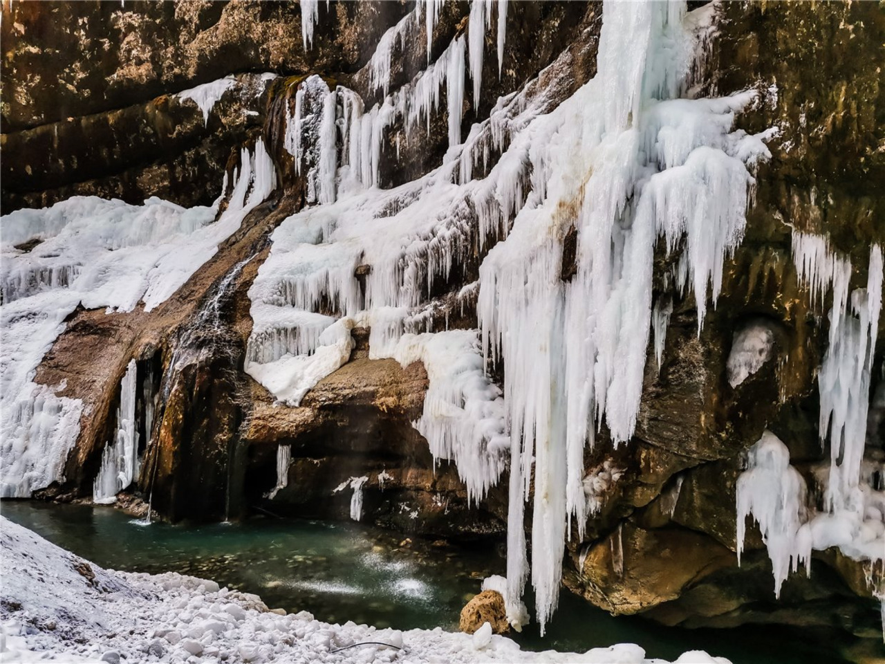 Чегемские водопады, Гижгит, Актопрак (Кисловодск) | Цена 3800₽, отзывы, описание экскурсии
