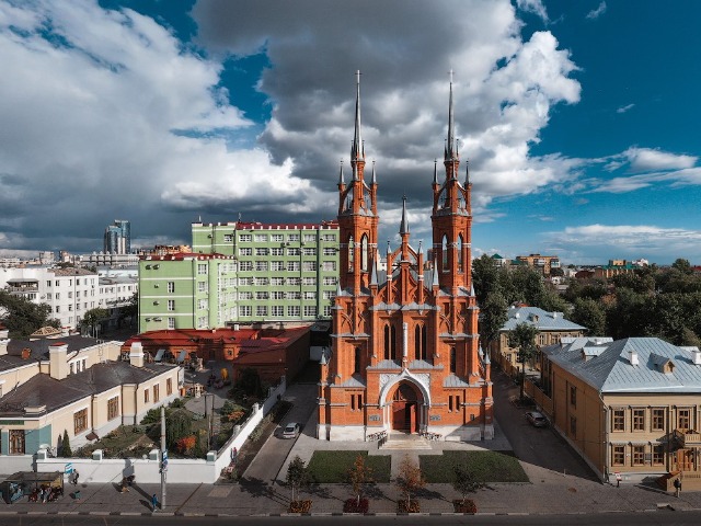 Обзорная экскурсия «По Самаре пешком: от кирхи до Музея модерна» — фото 3