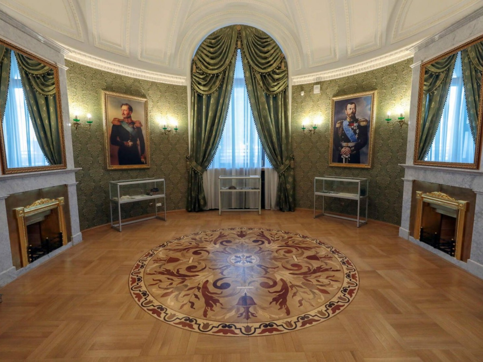 Интерьеры  