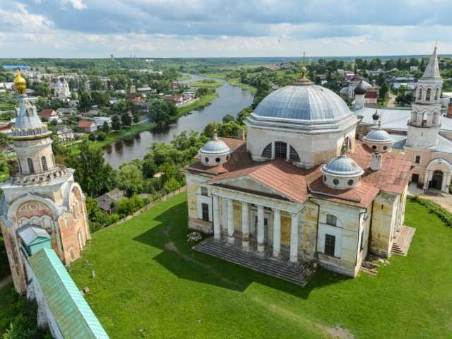 Обзорная экскурсия из Твери в Торжок «Сбегают улочки к реке» — фото 3