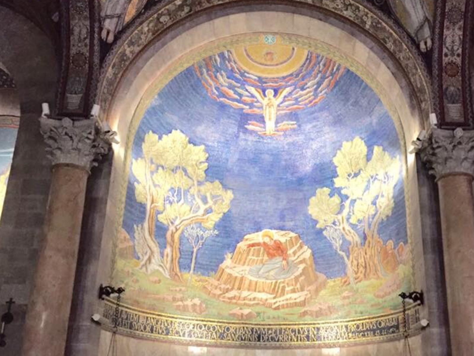 Мозаика церкви Всех Наций. Гефсиманский сад  