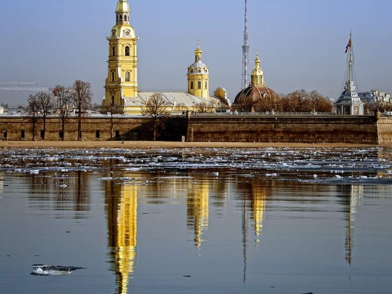 Колыбель Санкт-Петербурга - индивидуальная экскурсия в Санкт-Петербурге пешком длительностью 2 часа с количеством участников до 12 человек со скидкой 5% цена экскурсии 6336.5₽