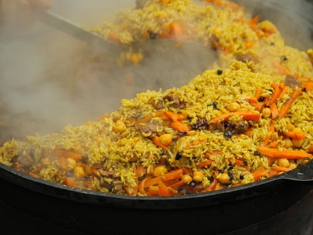 Гастрономический тур «All you need is plov» с мастер-классом — фото 3