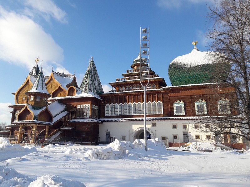 Экскурсия из Москвы в дворец Алексея Михайловича в Коломенском - индивидуальная экскурсия в Москве пешком длительностью 2 часа с количеством участников до 20 человек цена экскурсии 9400₽