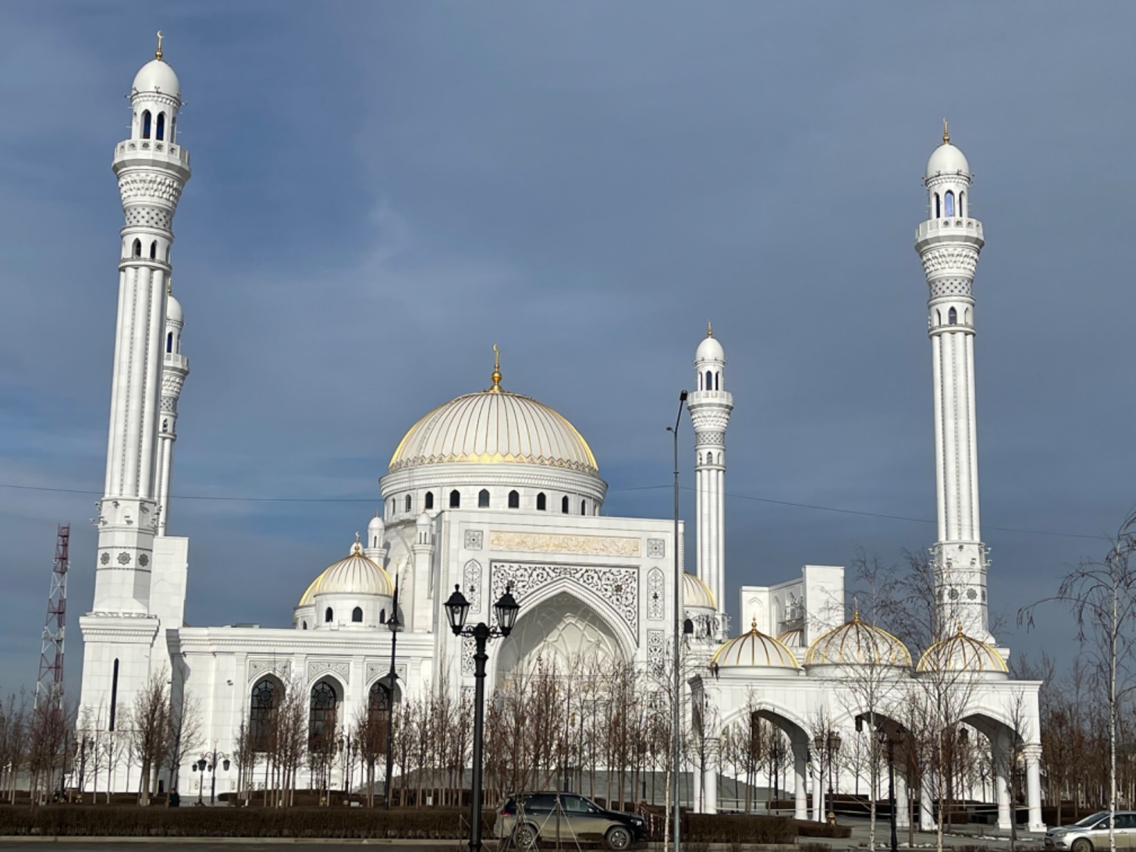 Мечеть города Шали "Гордость мусульман" guidego.ru
