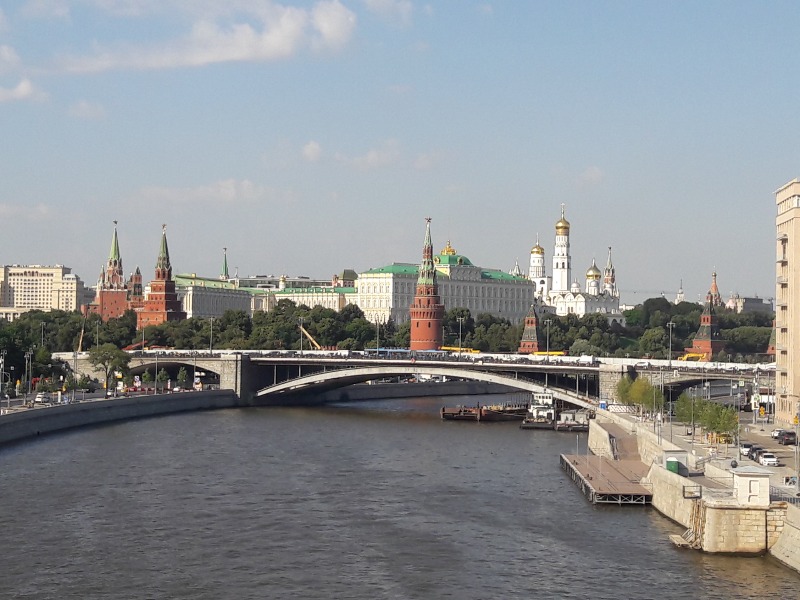 Индивидуальная обзорная экскурсия на транспорте в Москве - индивидуальная экскурсия в Москве длительностью 4 часа с количеством участников более 20 человек цена экскурсии 13400₽