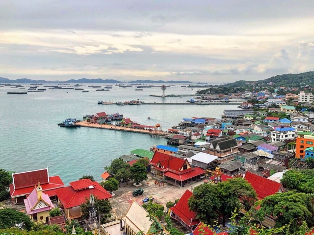 Остров Ко Сичанг — частица аутентичного Таиланда