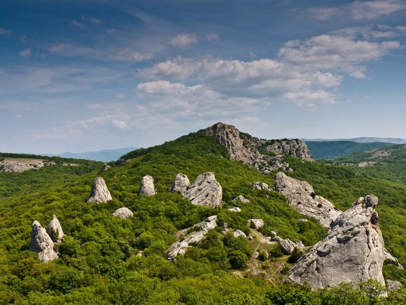 Едем по “местам силы” Крыма из Севастополя - индивидуальная экскурсия в Севастополе на машине гида длительностью 5 часов с количеством участников до 4 человек цена экскурсии 10900₽