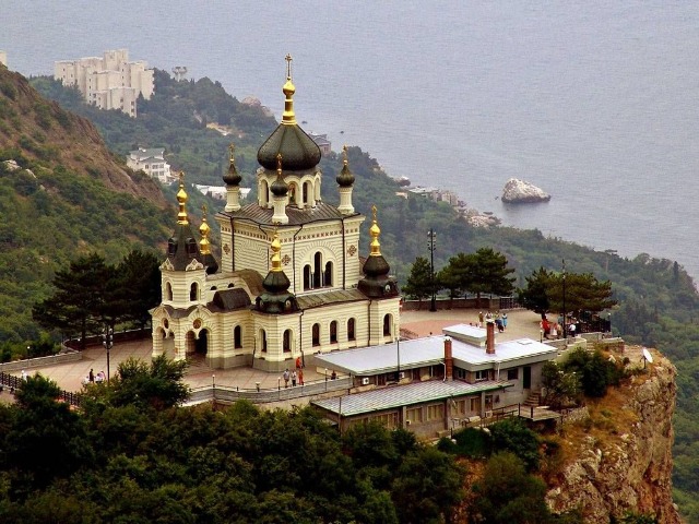 По святым местам и монастырям Крыма из Ялты — фото 2