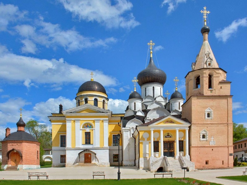 Индивидуальная экскурсия из Твери в средневековую Старицу - индивидуальная экскурсия В Tверь на машине гостей длительностью 5 часов с количеством участников до 4 человек цена экскурсии 11000₽