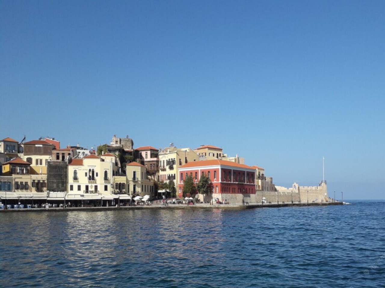 Обзорная экскурсия по полуострову Акротири и вечерней Ханье - индивидуальная экскурсия в Ханье на машине гида длительностью 6 часов с количеством участников до 6 человек цена экскурсии 580€