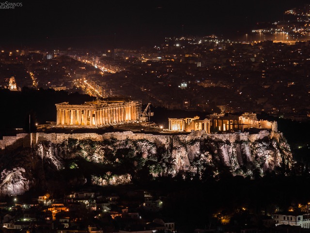Античная романтика — прогулка по ночным Афинам