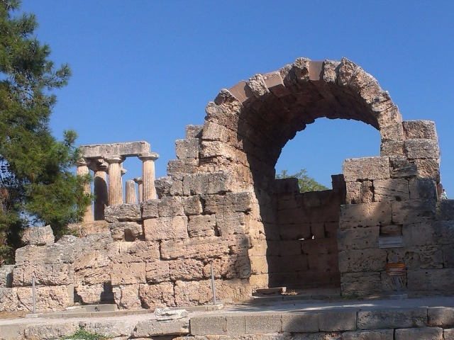 В Древний Коринф — город Диогена и апостола Павла