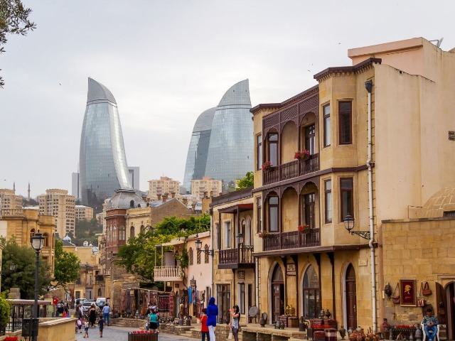5 чудес Азербайджана: от Баку до Гобустана!