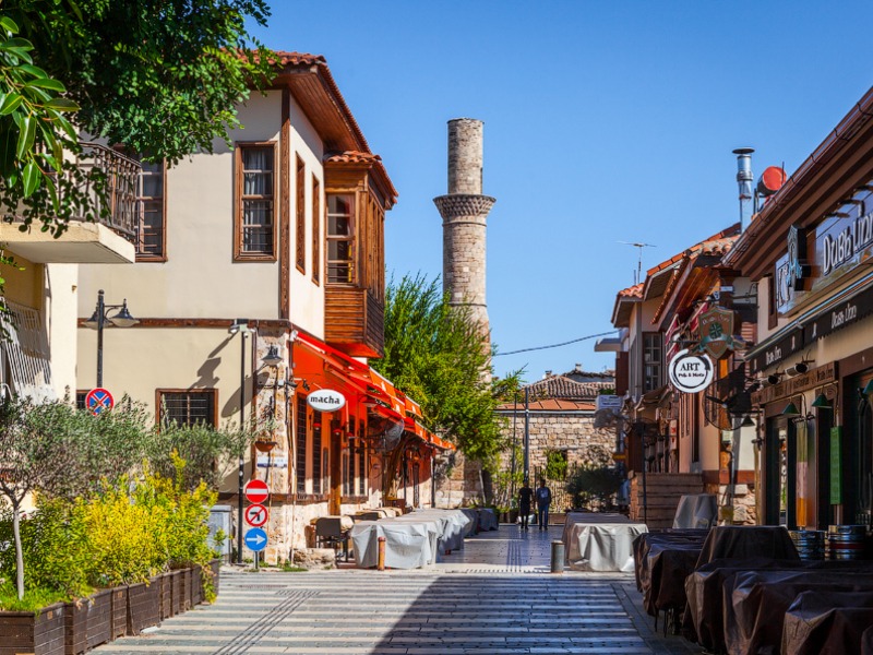 Индивидуальная экскурсия из Кемера в колоритный Калеичи - индивидуальная экскурсия в Кемере на машине гида длительностью 5 часов с количеством участников до 6 человек со скидкой 15% цена экскурсии 340€