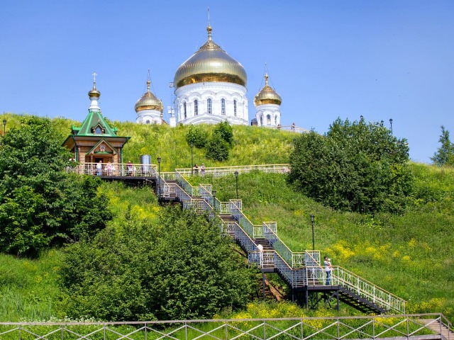 Экскурсия в Свято-Николаевский Белогорский мужской монастырь — фото 2