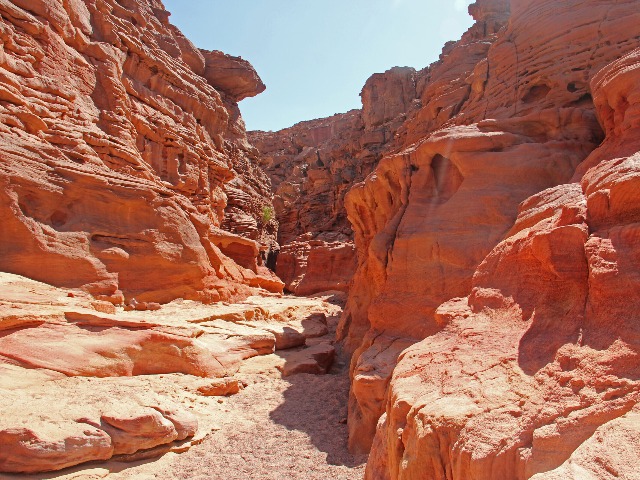 Цветной каньон Эль-Салама — феномен Египта