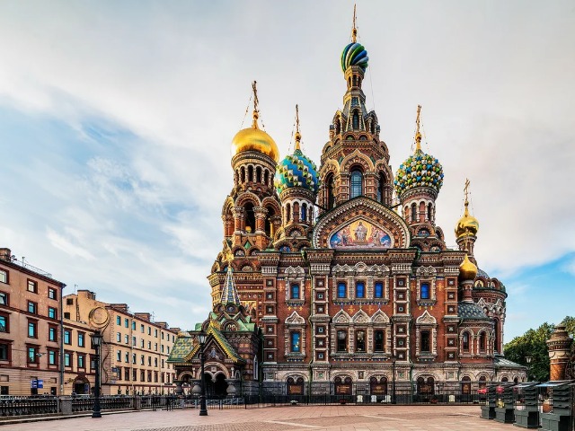 Сити-тур по Петербургу с посещением Петергофа — фото 2
