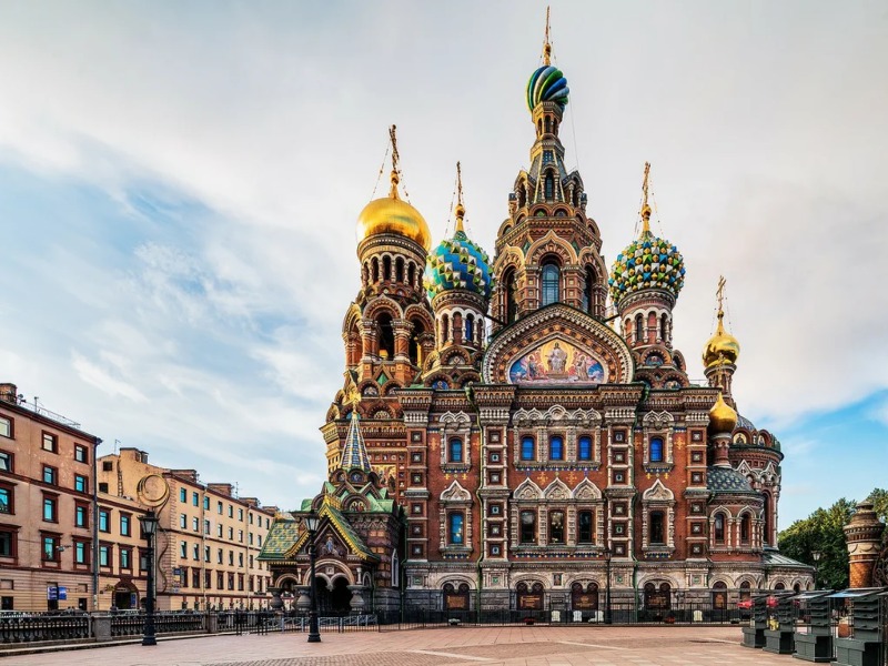 Сити-тур по Петербургу с посещением Кронштадта - индивидуальная экскурсия в Санкт-Петербурге на автобусе длительностью 7 часов с количеством участников до 6 человек цена экскурсии 22000₽
