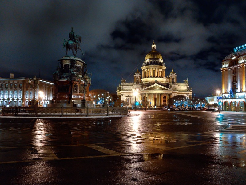 По вечернему Санкт-Петербургу на минивэне - индивидуальная экскурсия в Санкт-Петербурге на машине гида длительностью 3 часа с количеством участников до 6 человек цена экскурсии 10500₽
