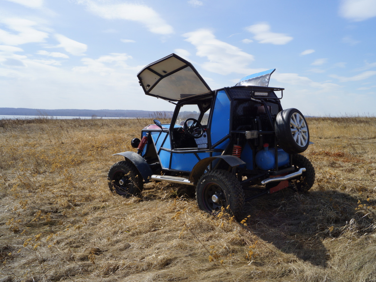 Обзорная поездка к легендарному мысу на багги - групповая экскурсия в Иркутске длительностью 1.5 часа с количеством участников до 8 человек цена экскурсии 5400₽
