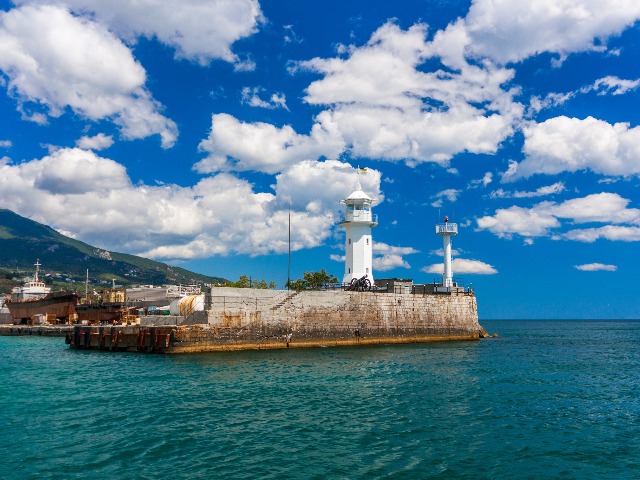 Обзорная экскурсия из Алушты «Главные локации Крыма за 1 день» — фото 2
