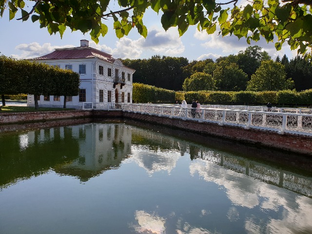 Индивидуальная обзорная экскурсия "Петербург и Петергоф" — фото 3