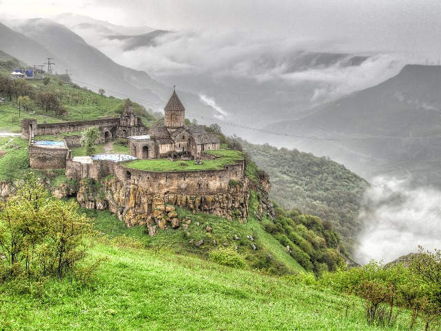 Познаем богатства Армении: от Хор Вирапа до Севана