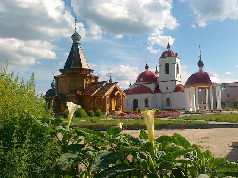 В обители