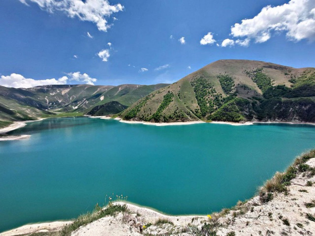 Жемчужина Чеченской Республики – озеро Кезеной-Ам
