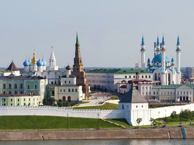 Казань — восточная сказка: Кремлевский променад