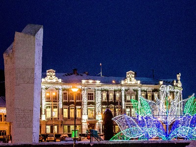 Площадь Революции