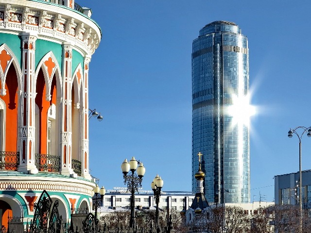 Индивидуальная автомобильная экскурсия по Екатеринбургу — фото 2