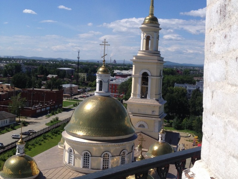 Золотые купола