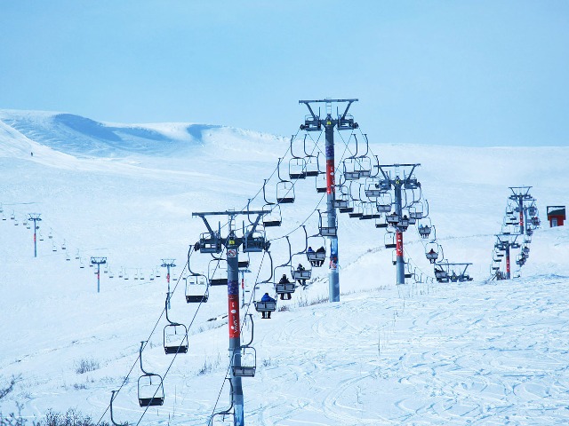 Горный курорт Цахкадзор и озеро Севан за один день — фото 3