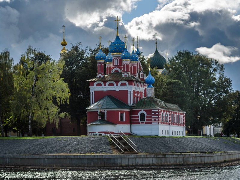 В Угличе 