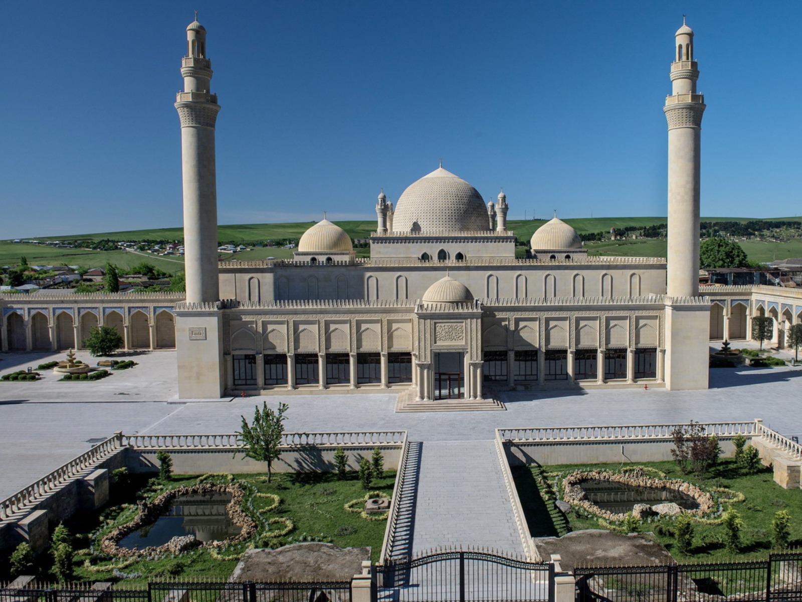 Джума-мечеть Шемахи guidego.ru