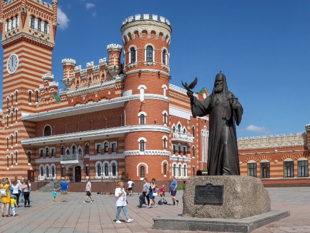 Индивидуальная экскурсия в Йошкар-Оле: жемчужины и чудо-кони — фото 3