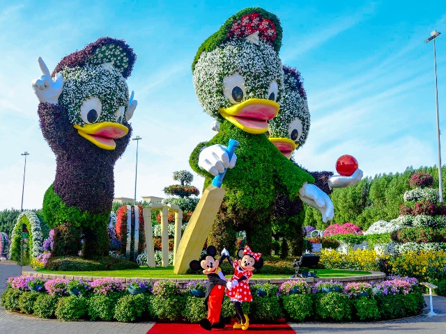 Экскурсия в топе Дубая: Miracle Garden & Global Village — фото 3
