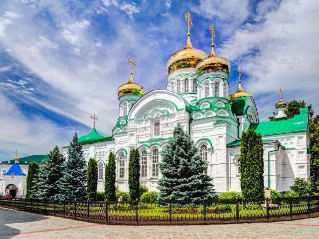 Богом хранимая Раифа и Храм всех религий — фото 3